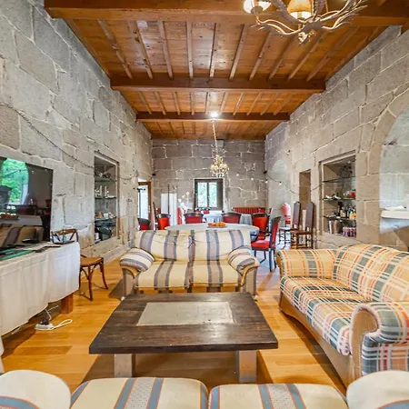 Pazo San Damian *